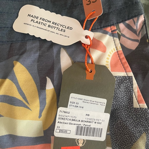 Howler Bro's Men's Boardshorts - Picture 3 of 4